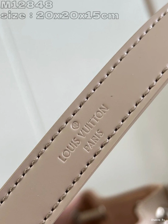 VUITTON LOUIS NÉONOÉ BB-20*20*15cm 0809